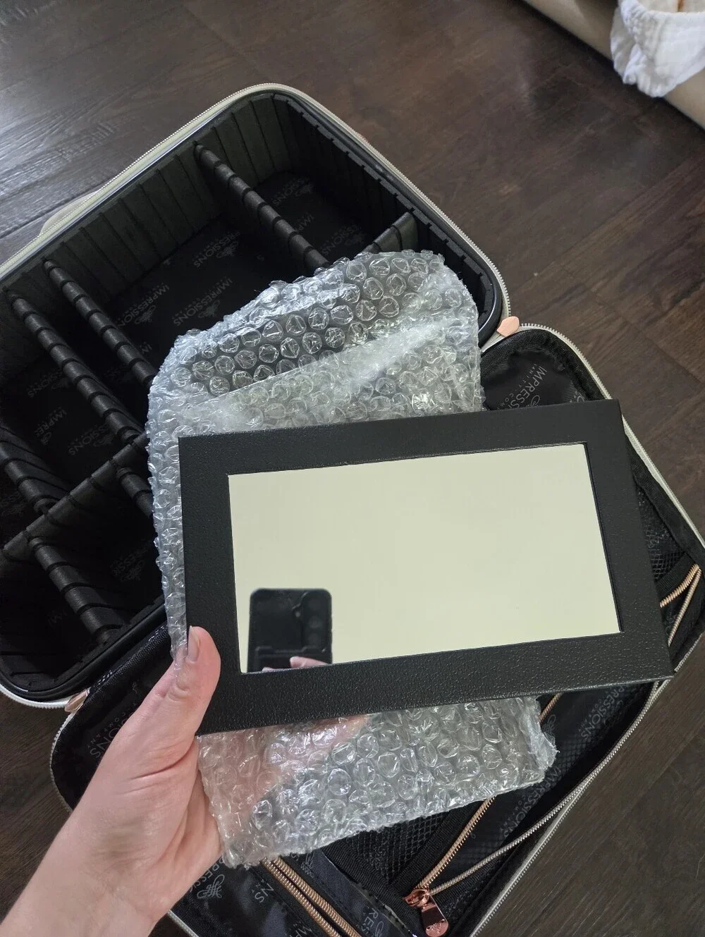 Impressions Vanity C'est La Vie Marble Makeup Carry Case with Adjustable Divider